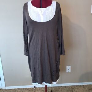Venus, relaxed fit dress, taupe, long sleeve